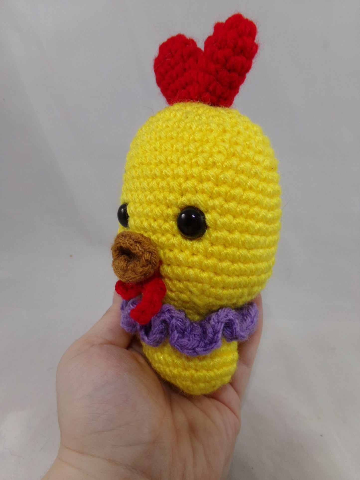 Crochet Ruffle Chicken